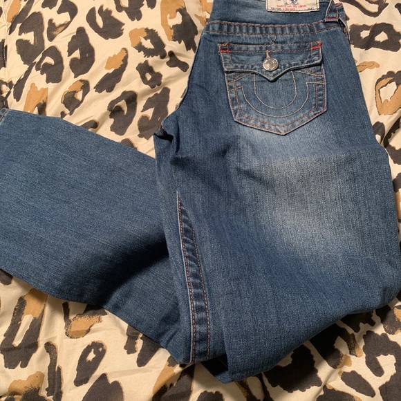 Boys jeans with tear on knees barely worn - Picture 2 of 2